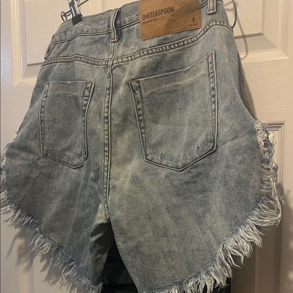 One Teaspoon Light Blue Denim Shorts - Picture 9 of 9